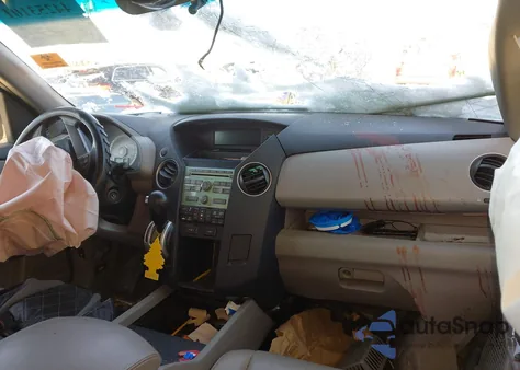 2010 Honda Pilot Ex-L z USA, uszkodzony, nr VIN 5FNYF4H55AB013399